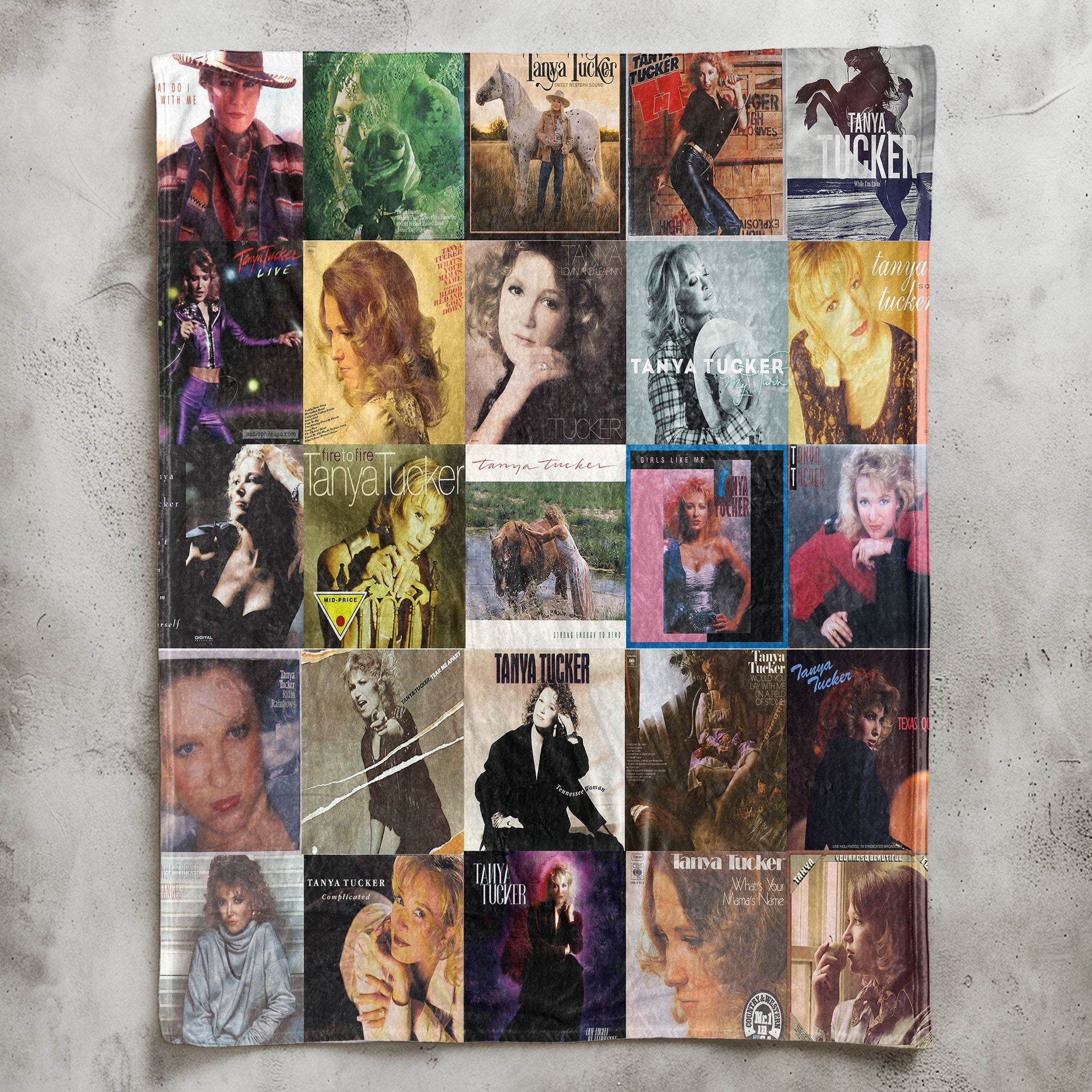 Tanya Tucker Sherpa Blanket A Classic Country Tribute for True Fans