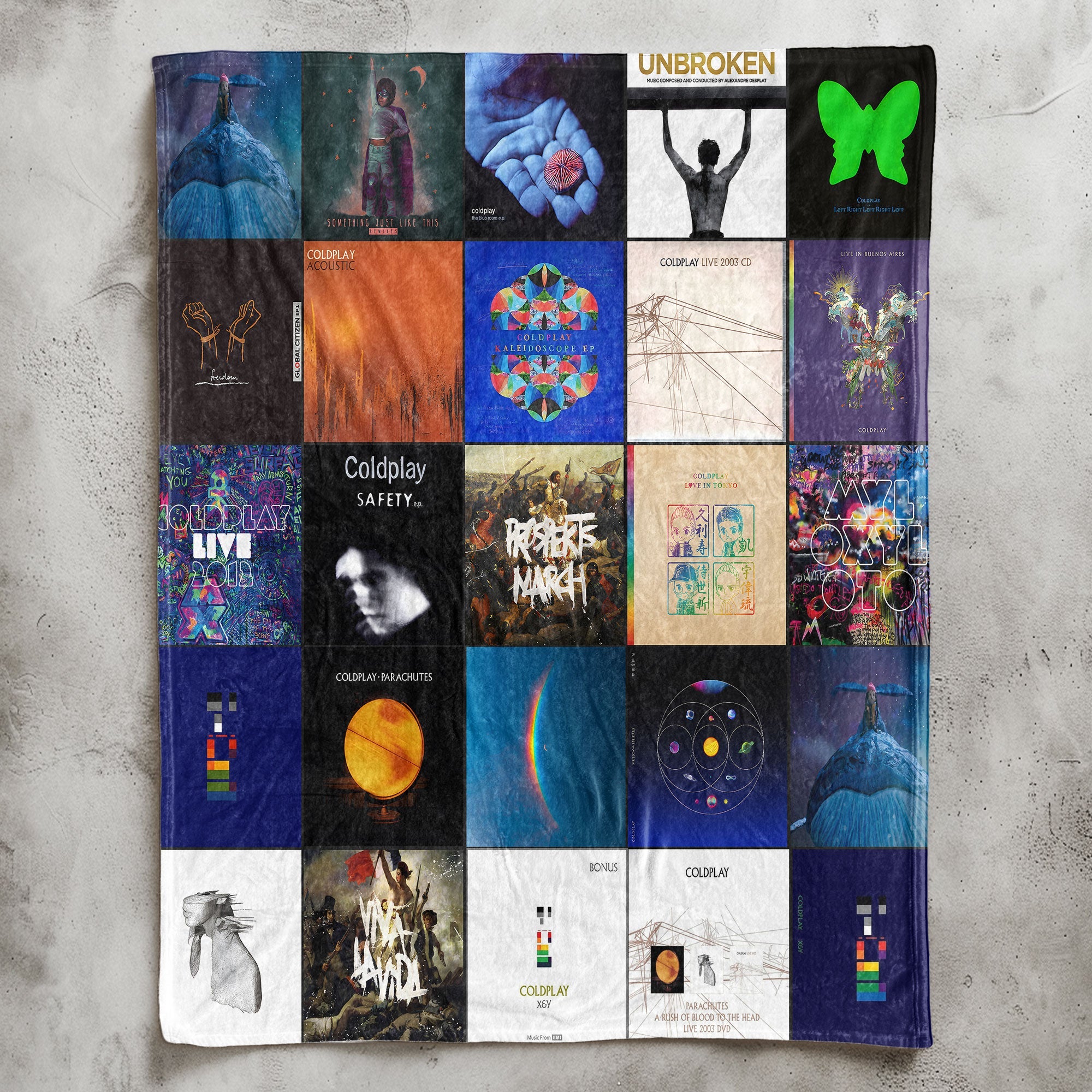 Coldplay Sherpa Blanket A Colorful, Dreamlike Tribute for True Fans