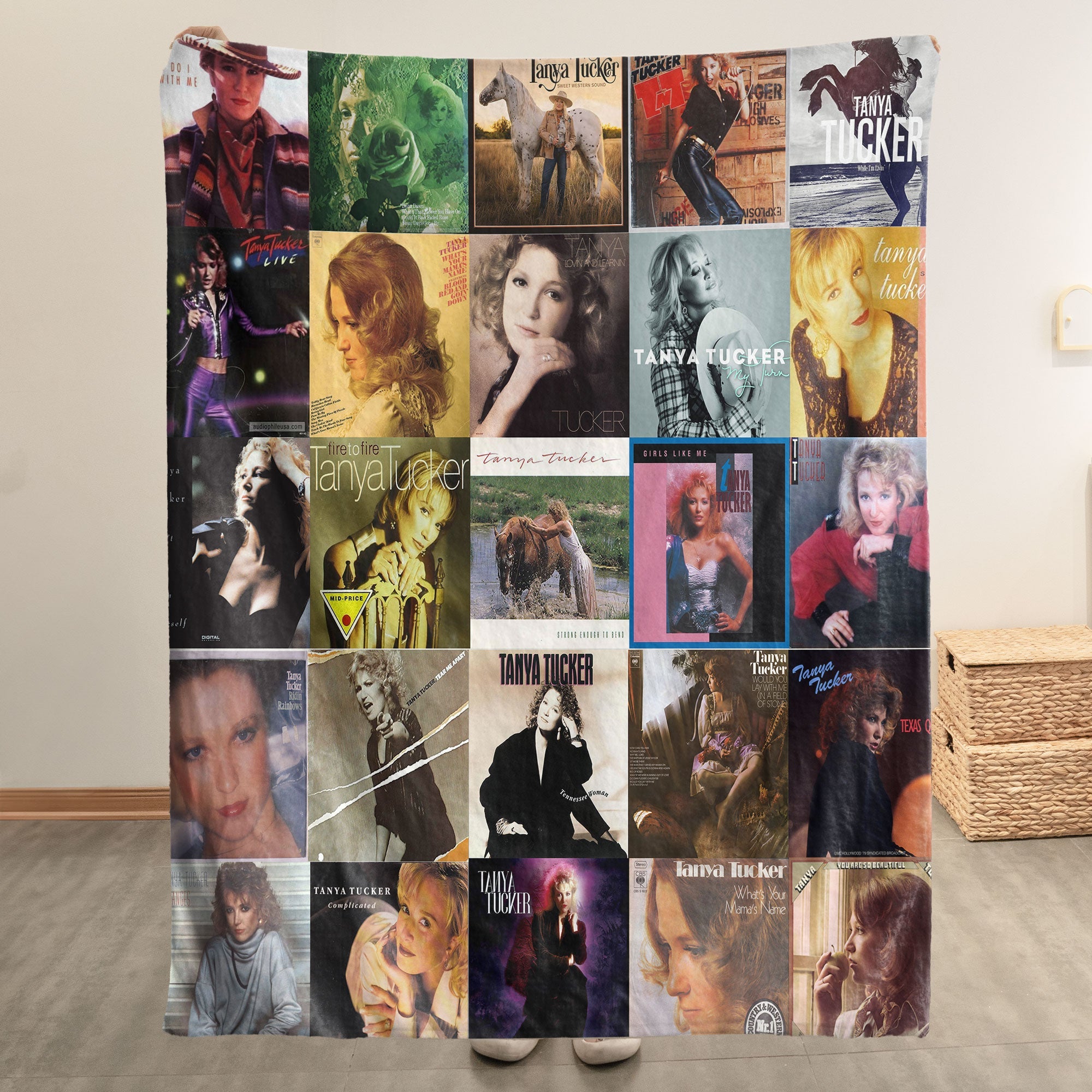 Tanya Tucker Sherpa Blanket A Classic Country Tribute for True Fans