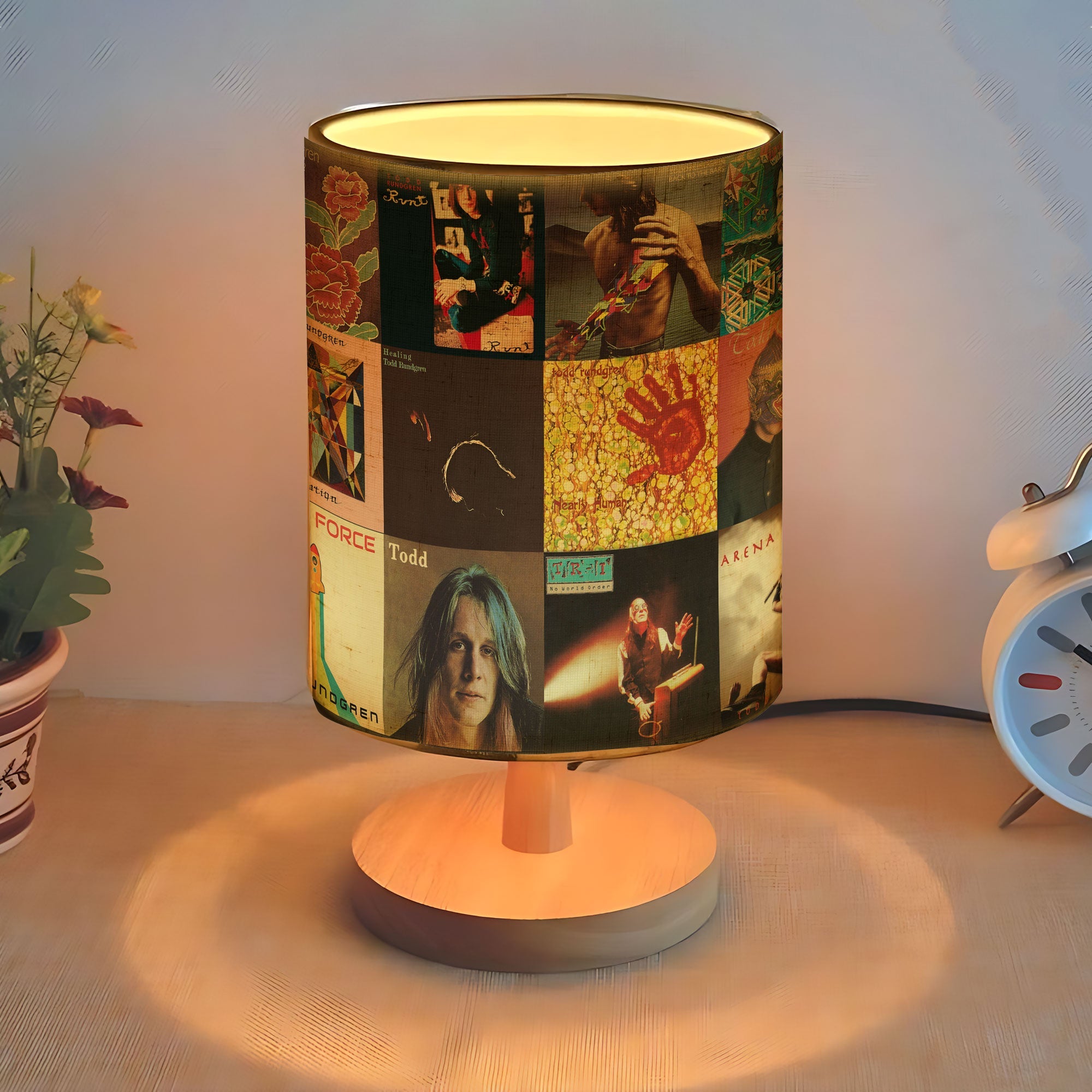 Hello It’s Me Todd Rundgren Albums Lamp 🎶✨