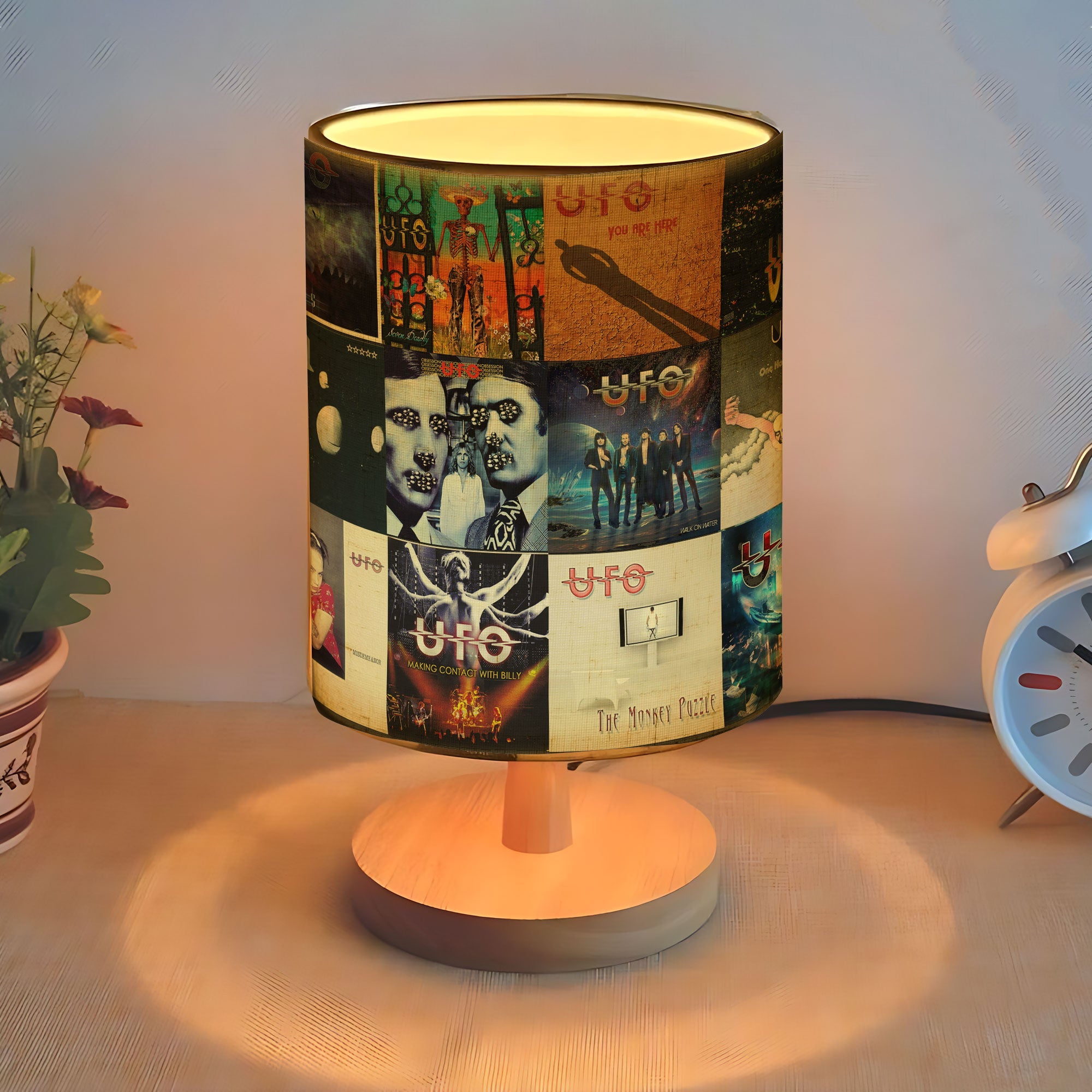 Rock Legends Shine UFO Albums Fabric Lamp 🚀🎸