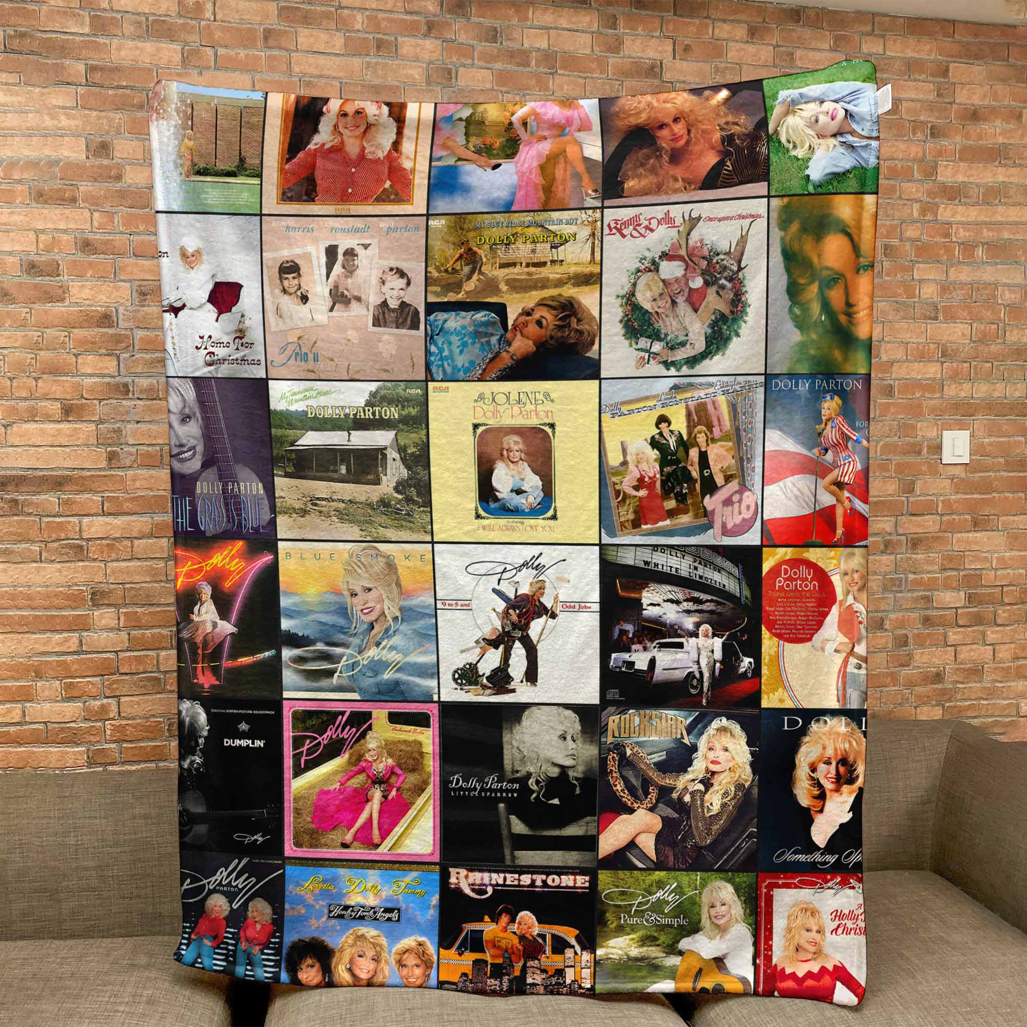 Dolly Parton Sherpa Blanket A Country Music Icon, Wrapped in Warmth