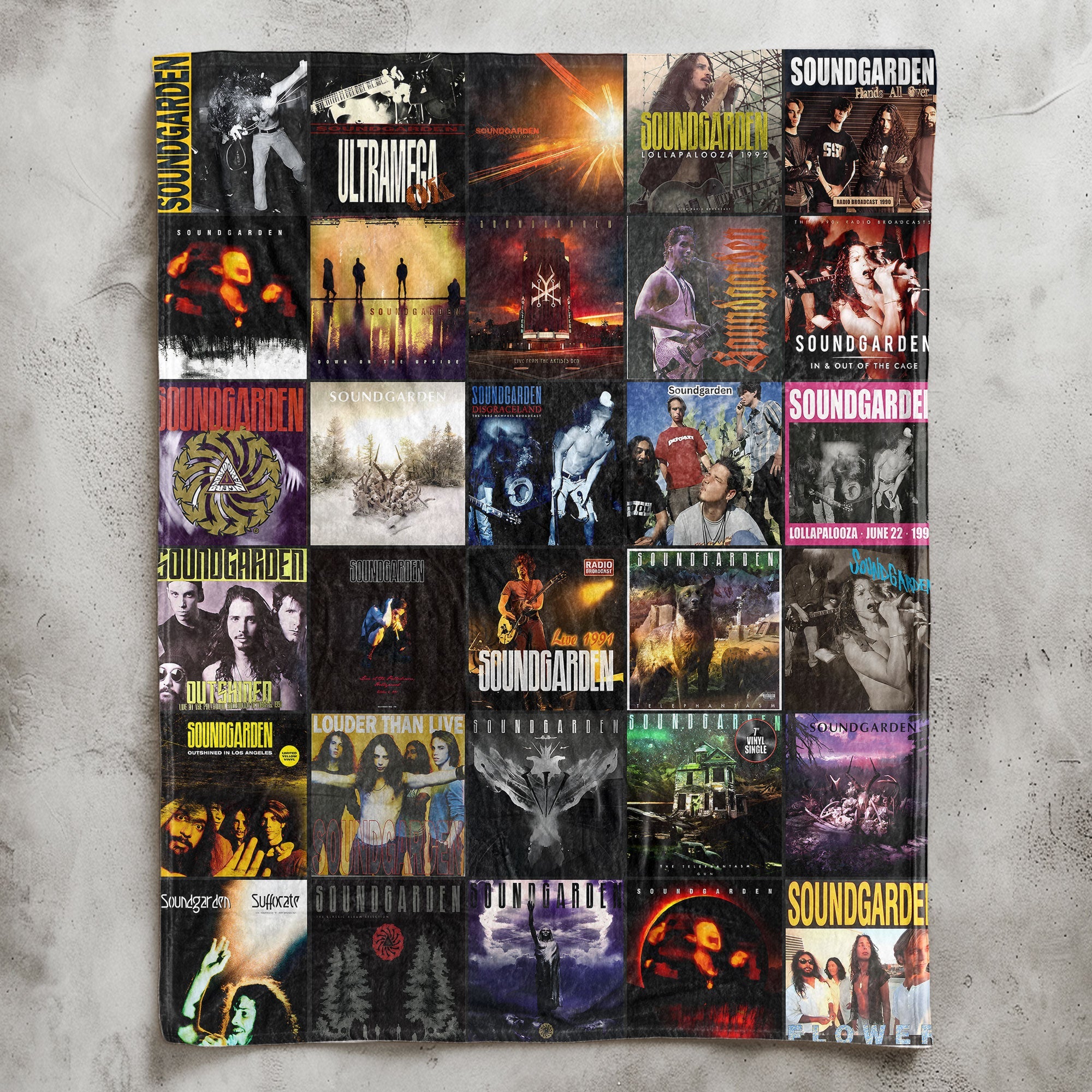 Soundgarden Sherpa Blanket A Grunge Legend Tribute for True Fans